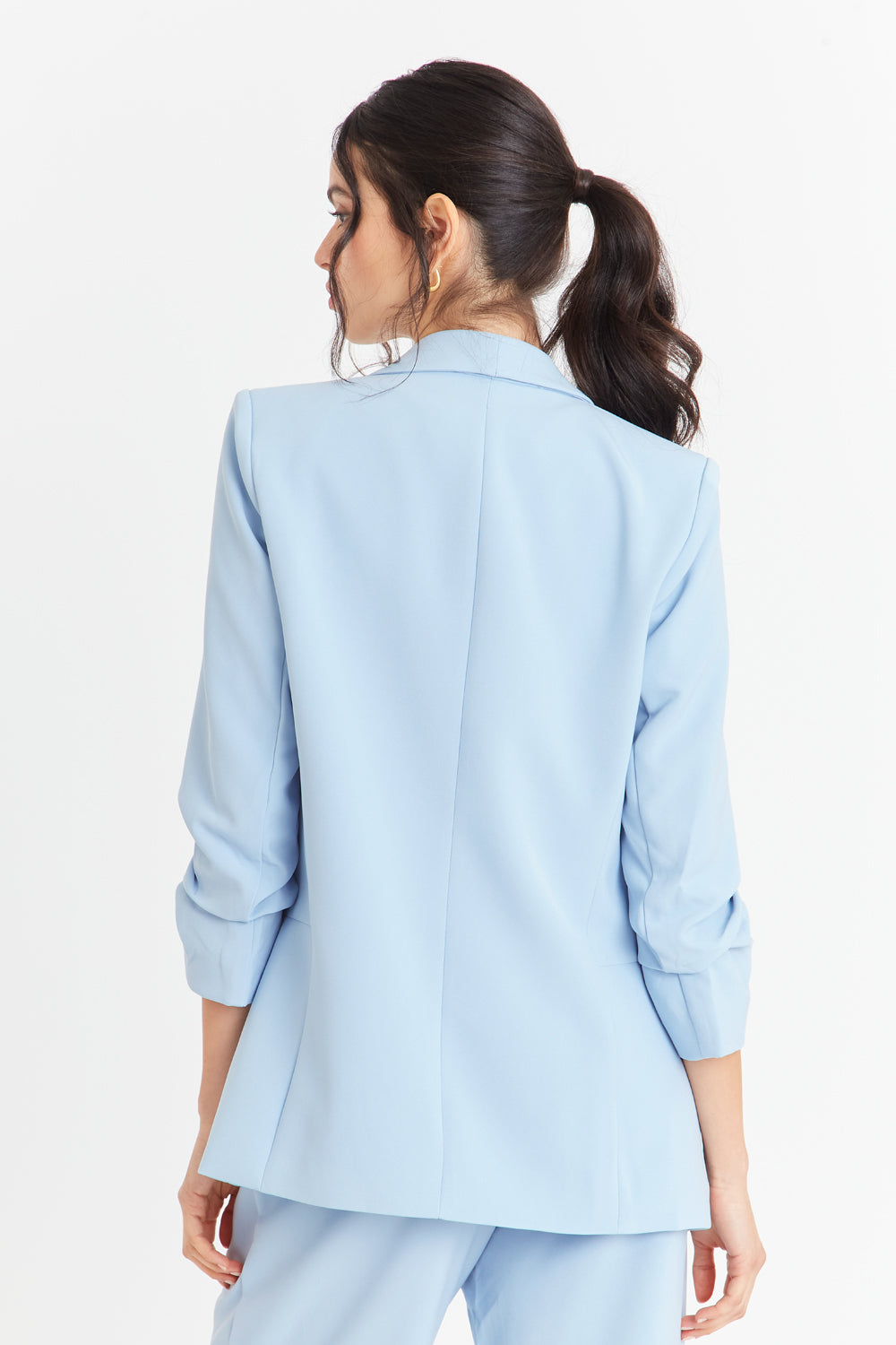 Blazer Manga 3/4 Ajustada Con Pliegues Celeste