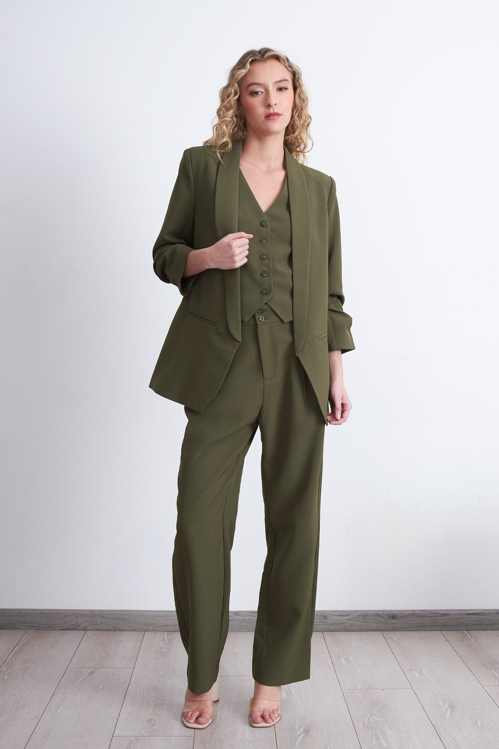 Blazer Manga 3/4 Ajustado con Solapas Oliva