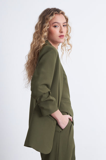 Blazer Manga 3/4 Ajustado con Solapas Oliva