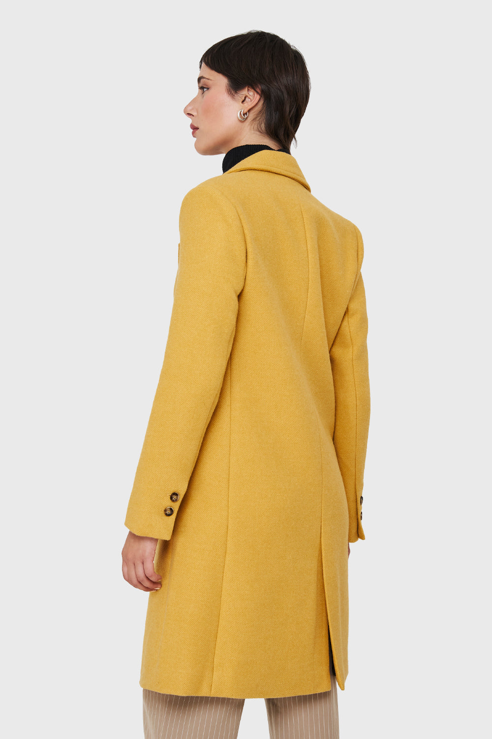 Abrigo Tipo Paño Dos Botones Amarillo – Nicopoly