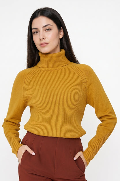 Sweater Beatle Acanalado Mostaza