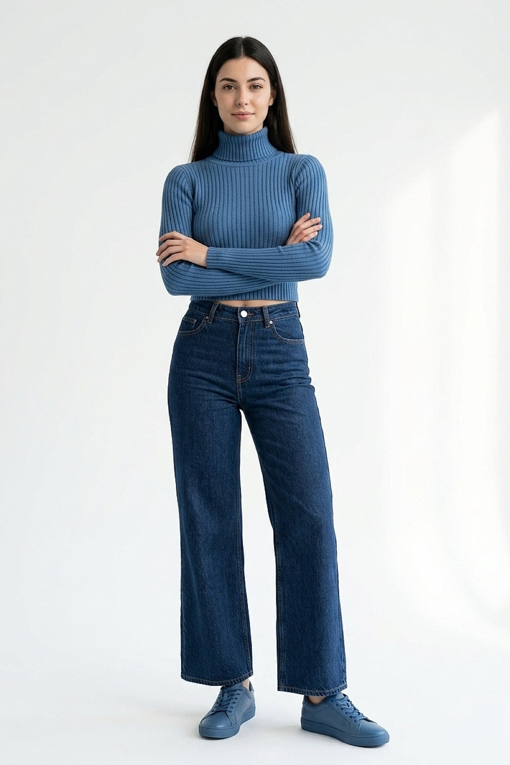 Sweater Crop Cuello Tortuga Azul Índigo