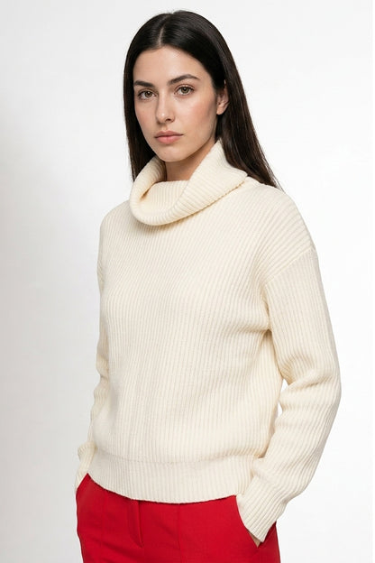 Sweater Acanalado Cuello Alto Blanco Invierno