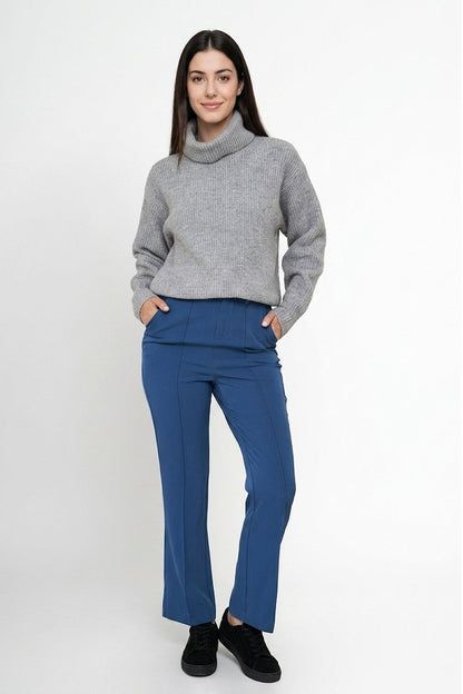 Sweater Acanalado Cuello Alto Gris