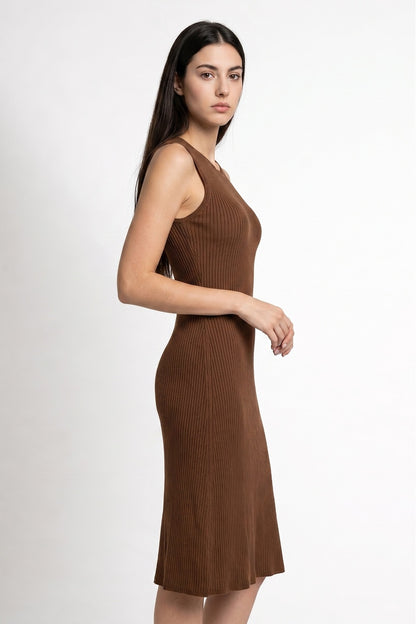 Vestido Midi Acanalado Café