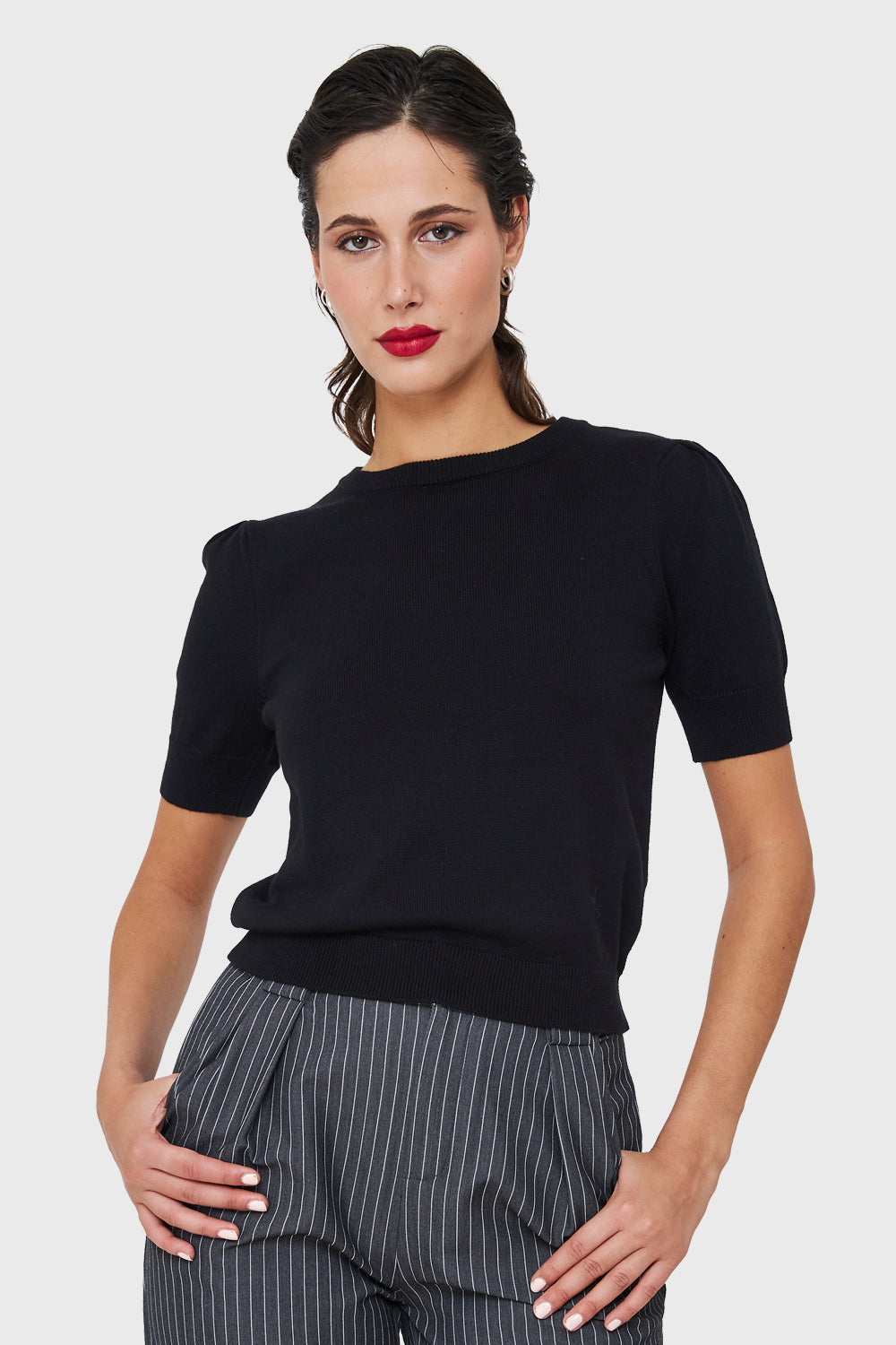 Sweater Tipo Hilo Manga Princesa Negro