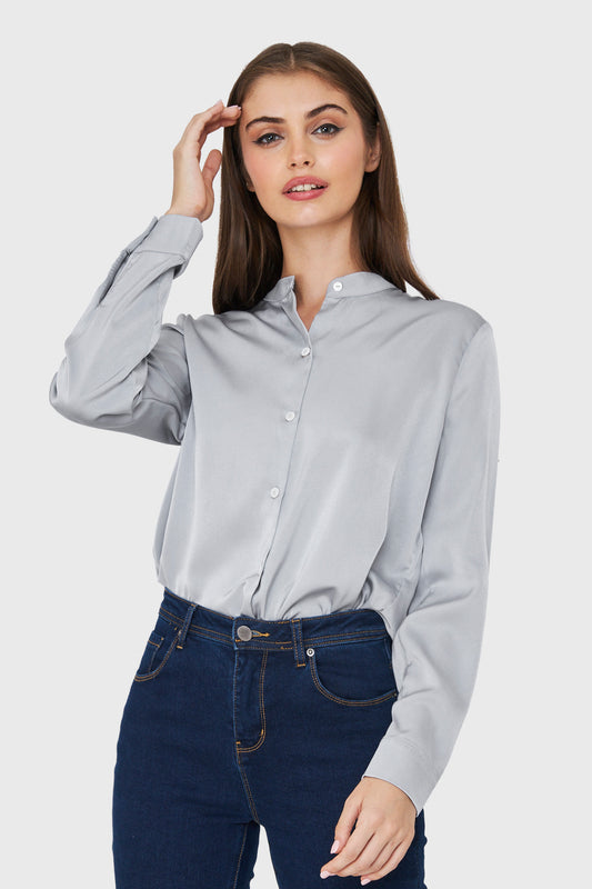 Blusa Cuello Mao Tipo Satín Gris