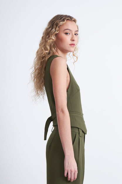 Gilet Básico Ajustable Oliva