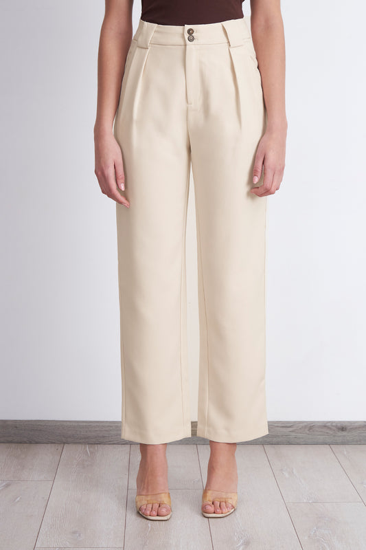 Pantalón Recto Con Pinza Beige