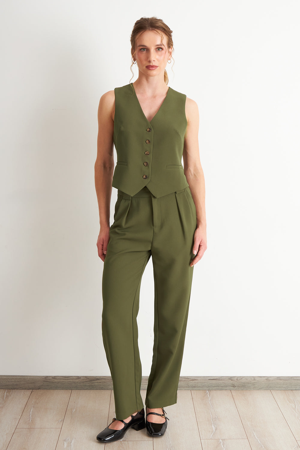 Gilet Básico Ajustable Oliva