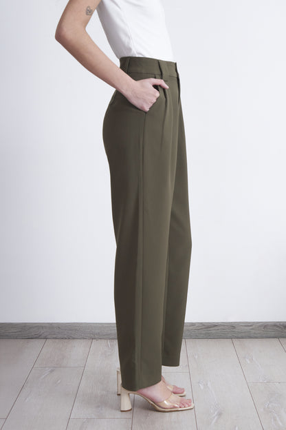 Pantalón Recto Con Pinza Oliva