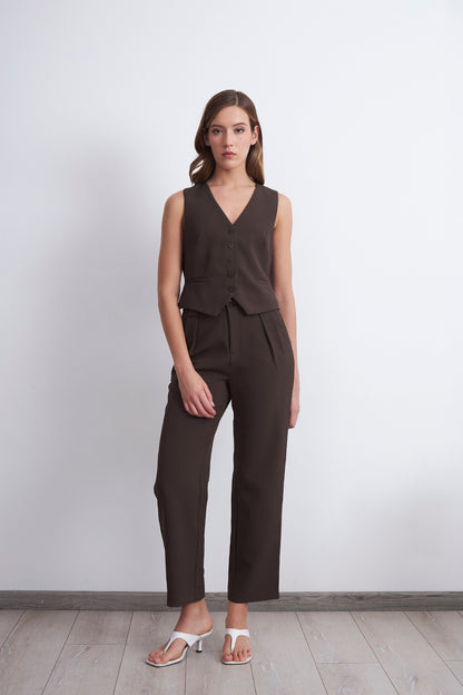 Pantalón Recto Con Pinza Mocca