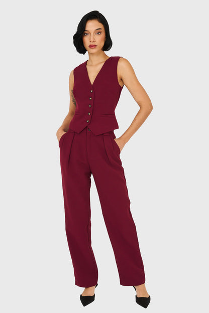 Pantalón Recto Con Pinzas Burdeo