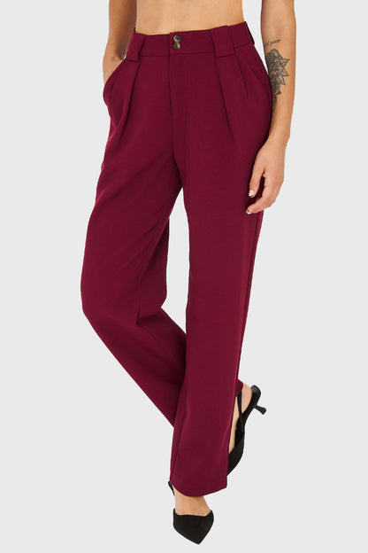 Pantalón Recto Con Pinzas Burdeo
