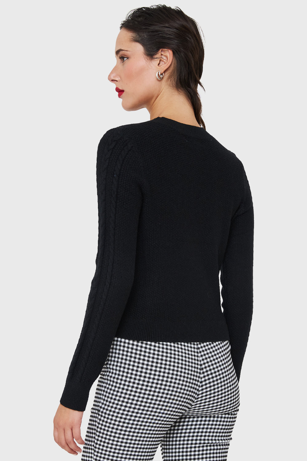 Sweater Punto Trenzado Negro