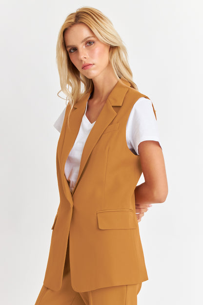 Blazer Sin Mangas Botón Lúcuma