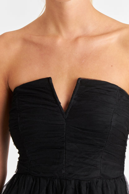 Vestido Strapless y Escote V Negro