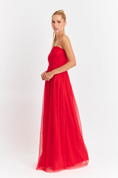 Vestido Strapless y Escote V Rojo
