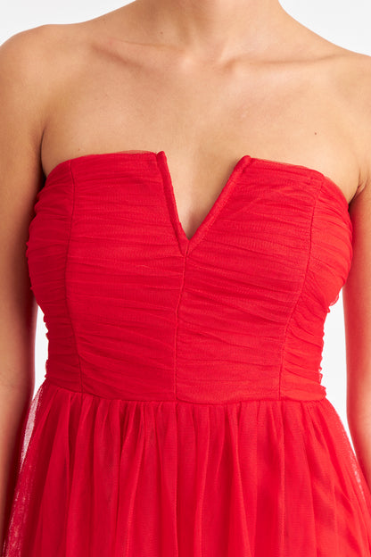 Vestido Strapless y Escote V Rojo