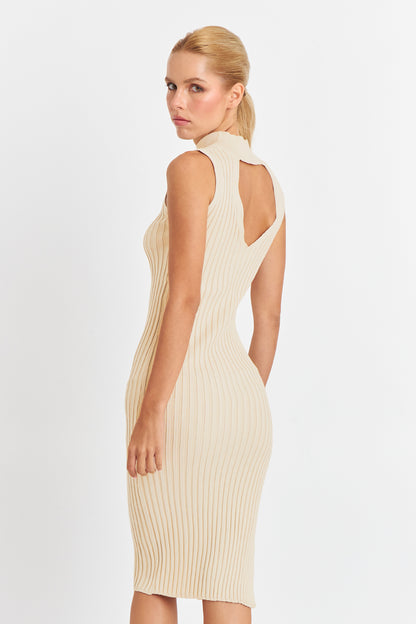 Vestido Acanalado Cuello Alto Beige