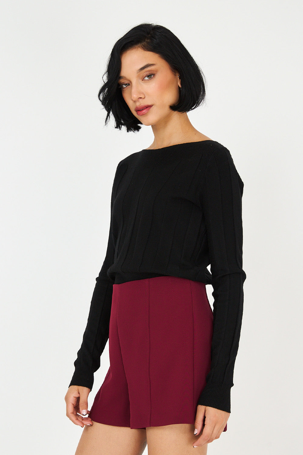 Sweater Cuello Bote Negro