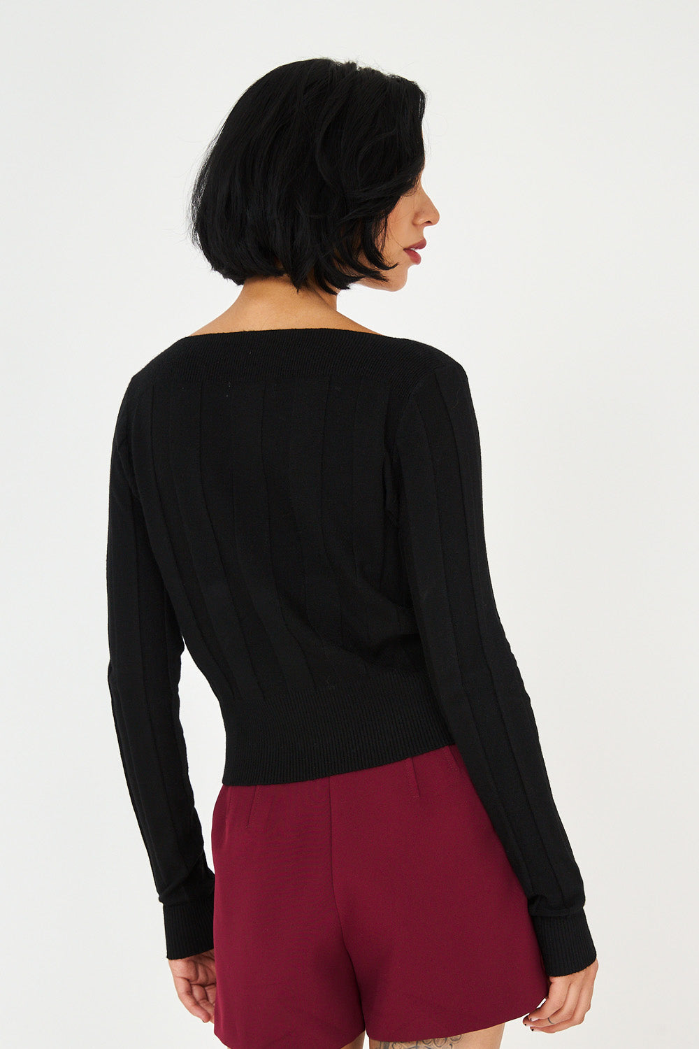 Sweater Cuello Bote Negro