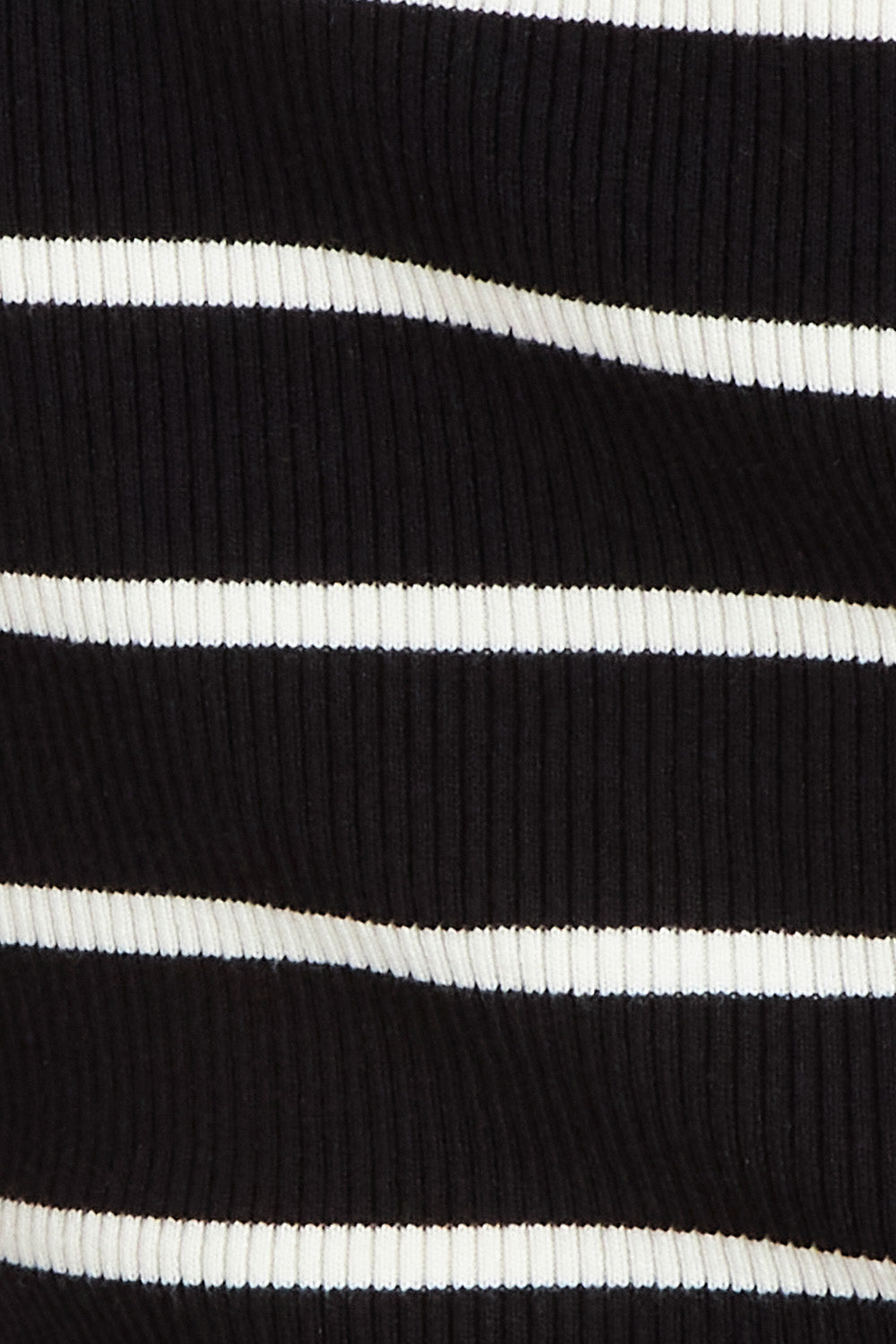 Sweater Rayas Negro