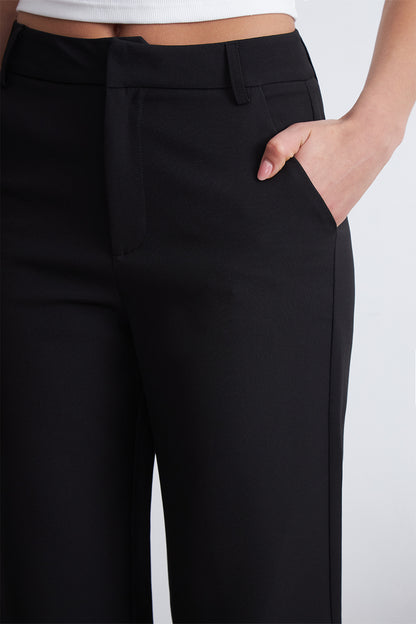 Pantalón Básico Negro