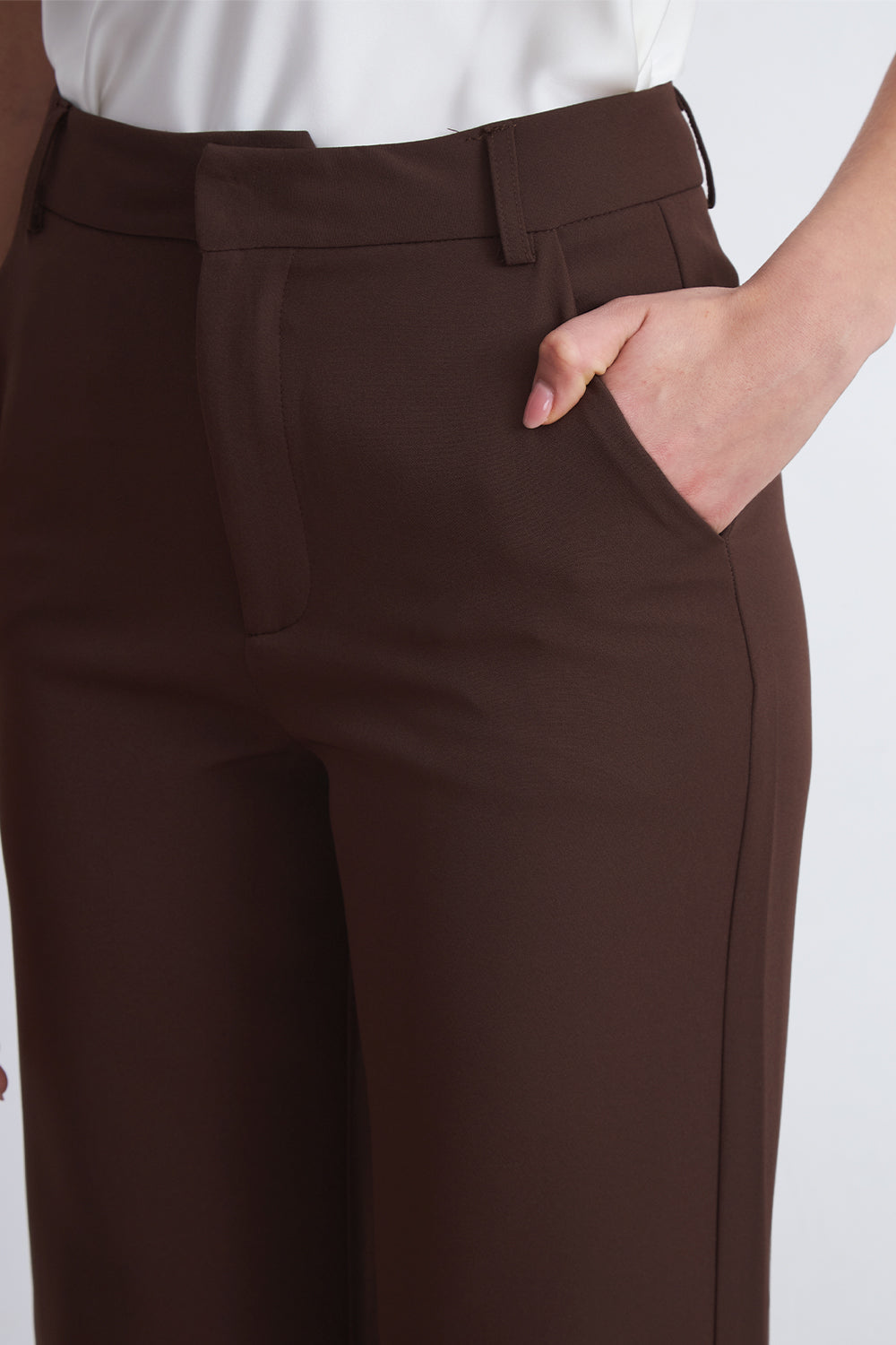 Pantalón Básico Café