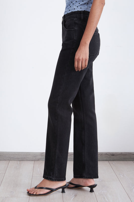 Jeans Básico Recto Negro