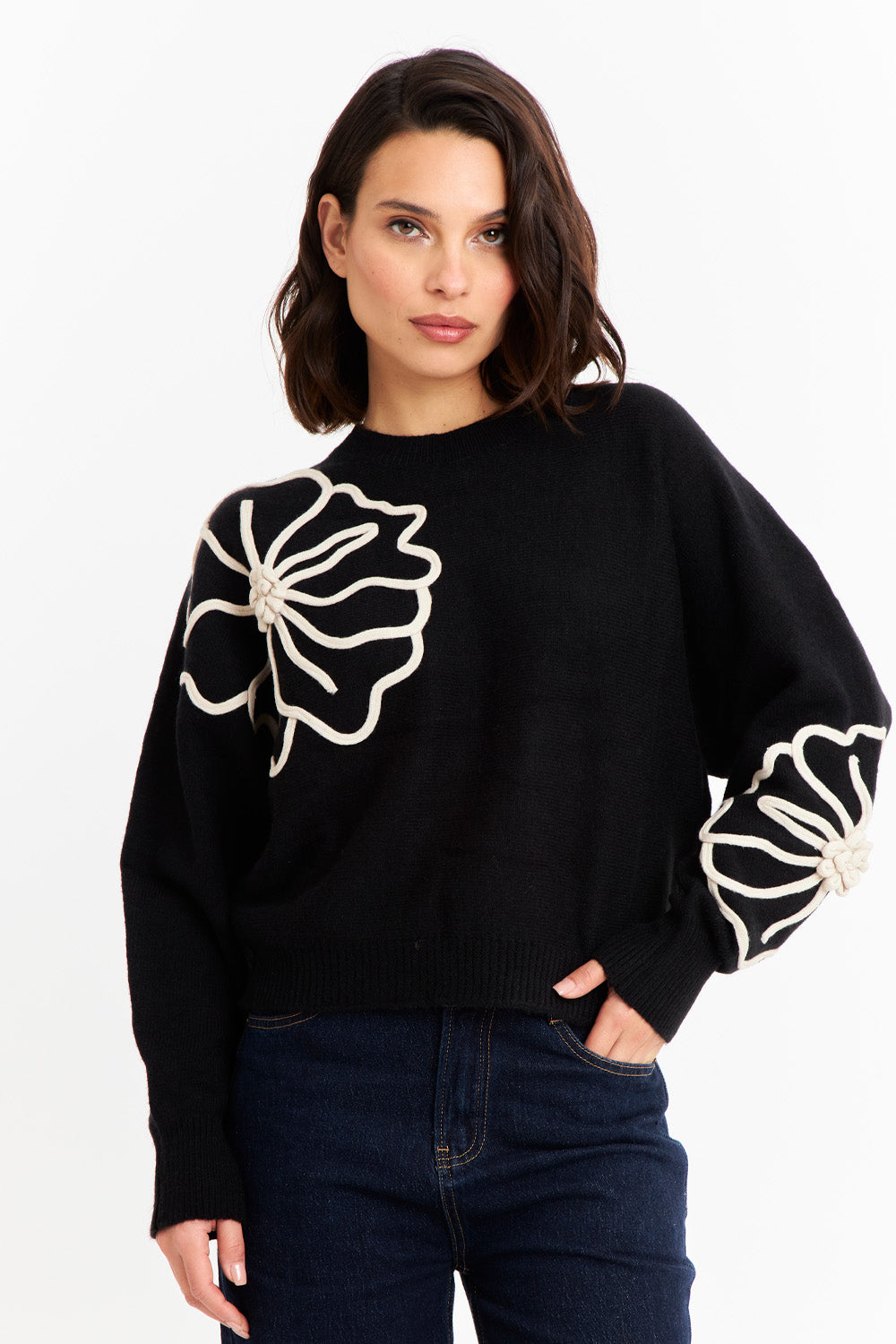Sweater Diseño Flores Negro