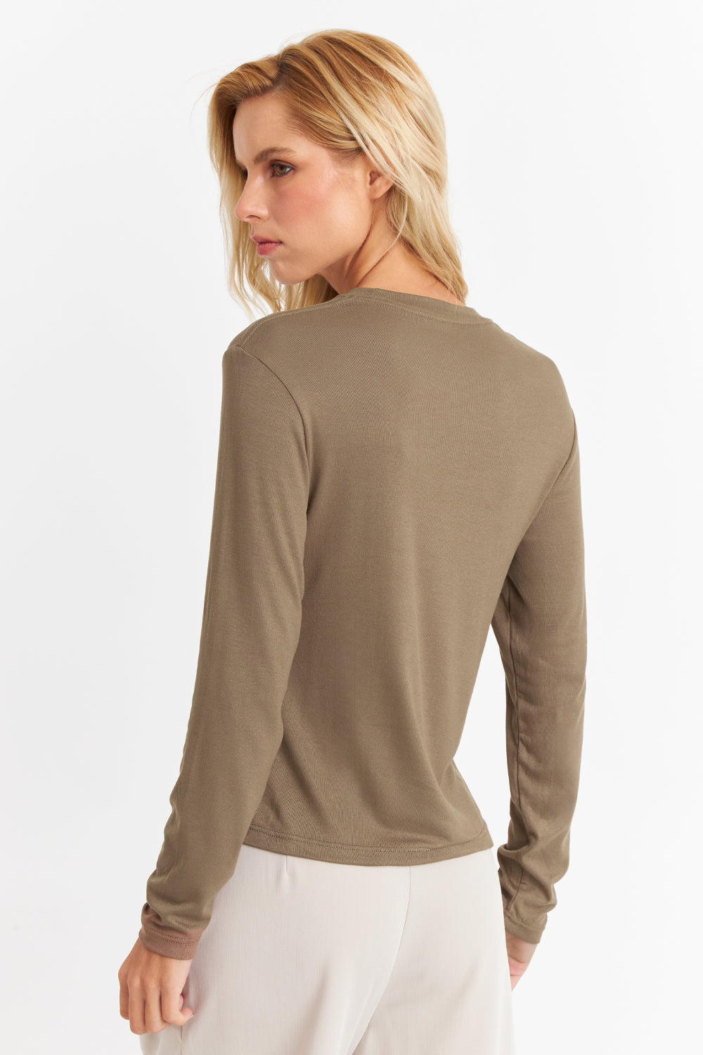 Polera Cuello Redondo Café