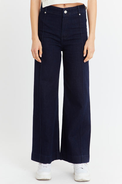 Jeans Básico Pierna Ancha
