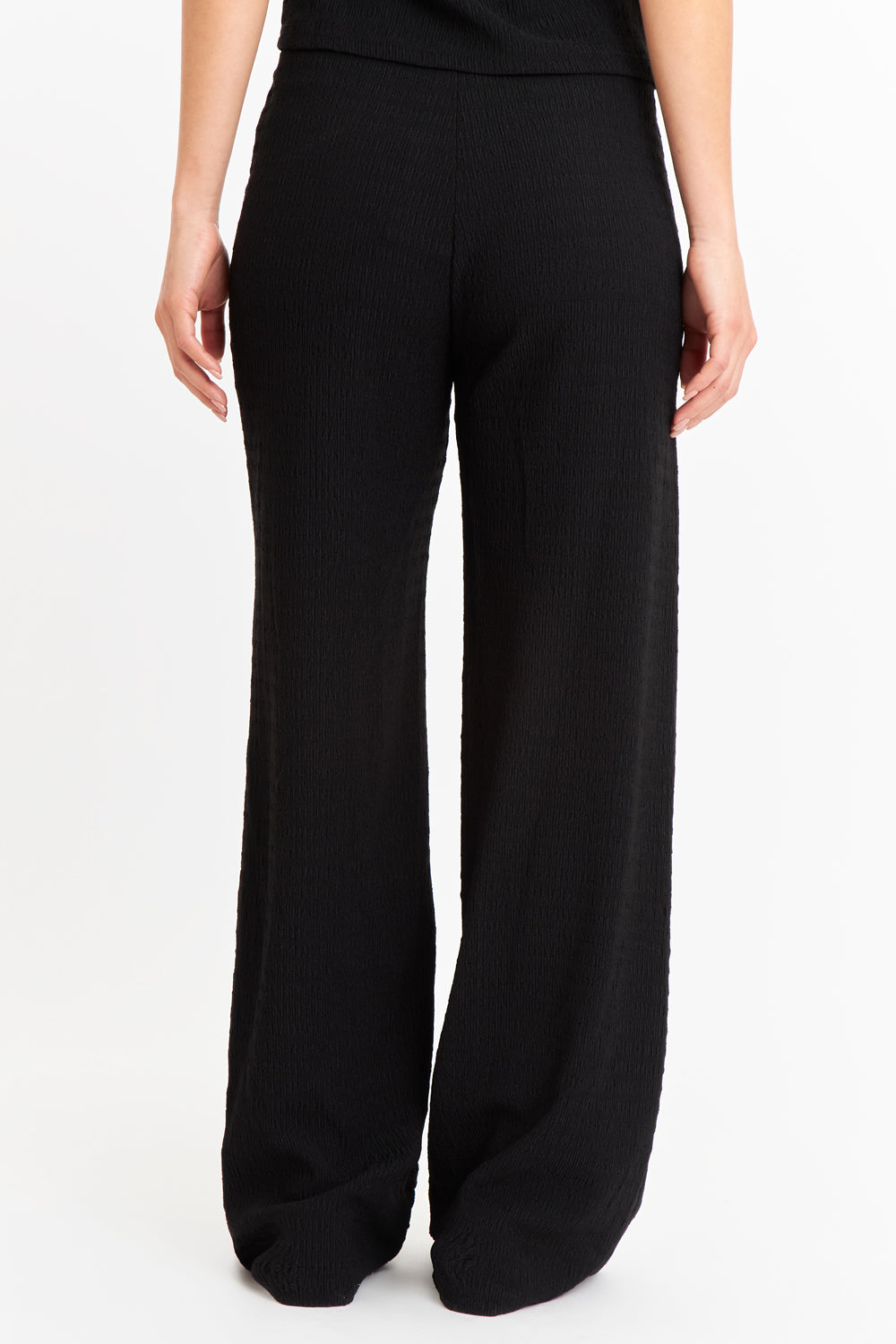 Pantalón Tipo Crepé Ajustable Negro