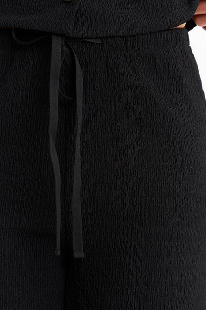Pantalón Tipo Crepé Ajustable Negro