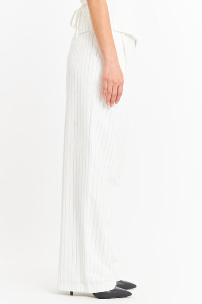 Pantalón de Pierna Recta Raya Diplomática Blanco