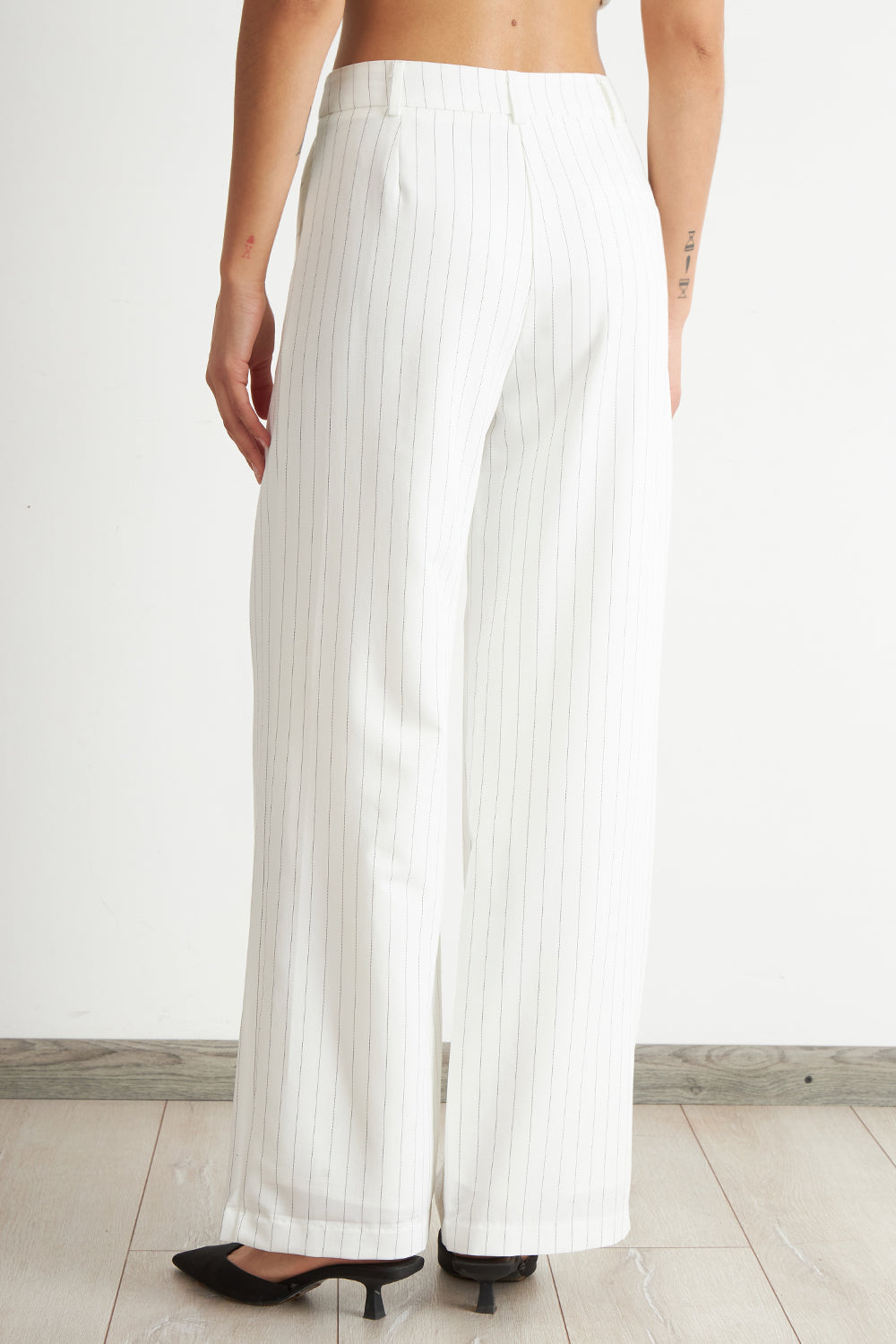 Pantalón de Pierna Recta Raya Diplomática Blanco