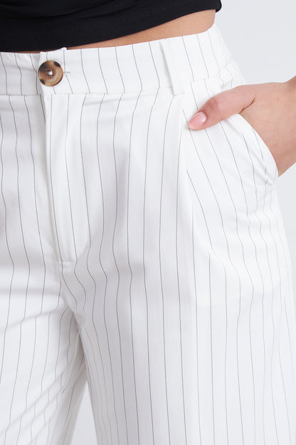 Pantalón de Pierna Recta Raya Diplomática Blanco