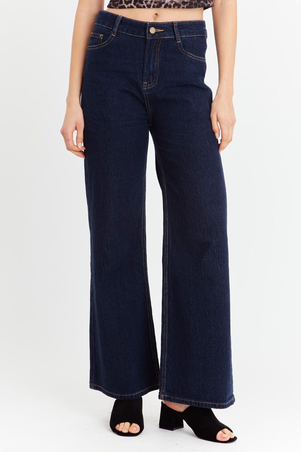 Jeans Básico Pierna Acampanada