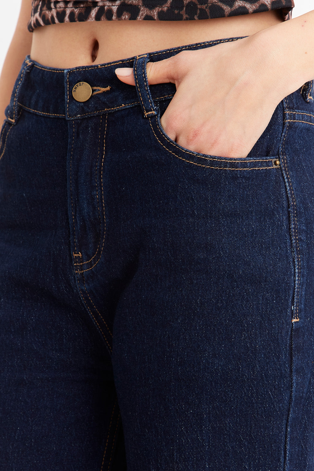 Jeans Básico Pierna Acampanada