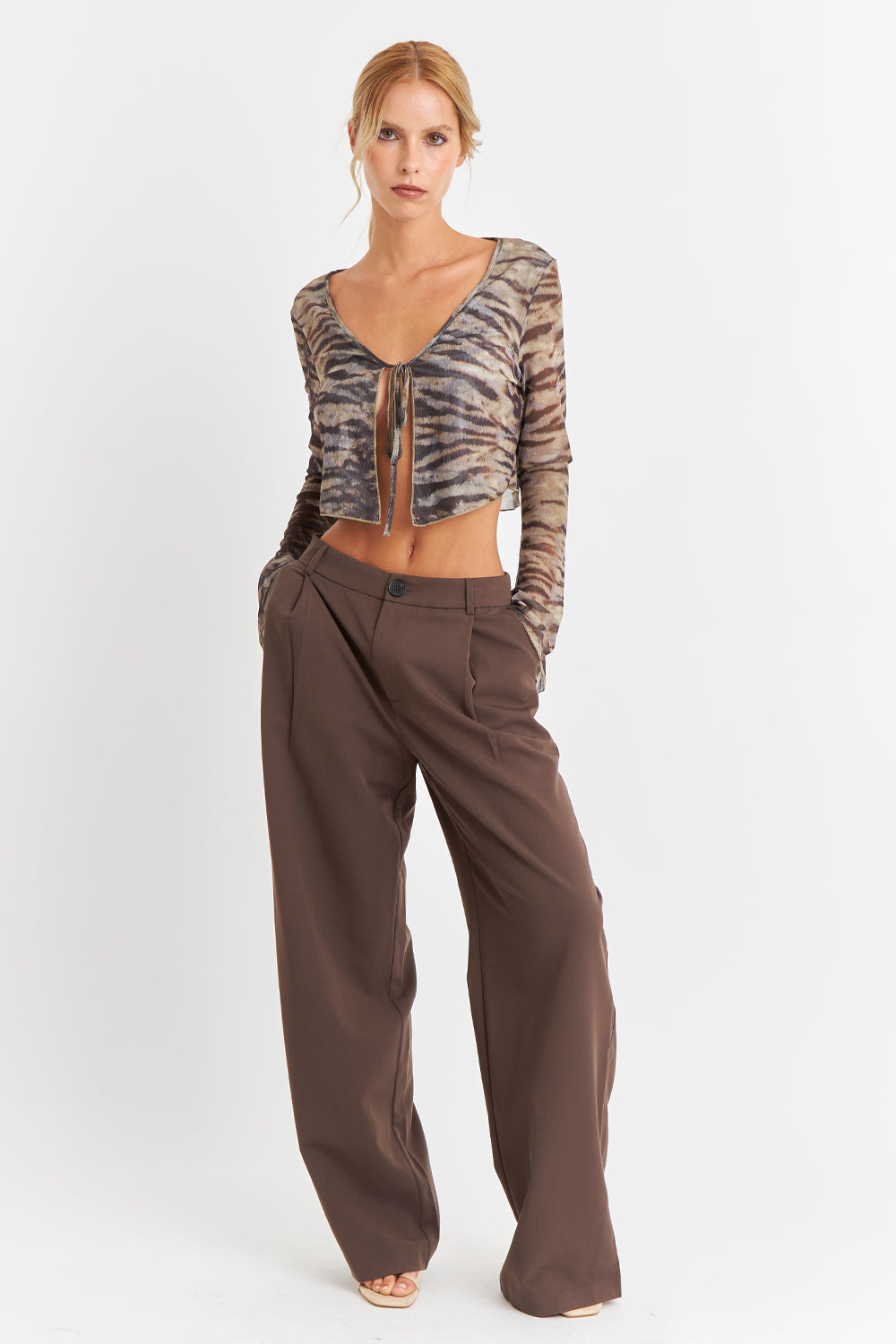 Blusa Transparencia Nudo Cebra Café