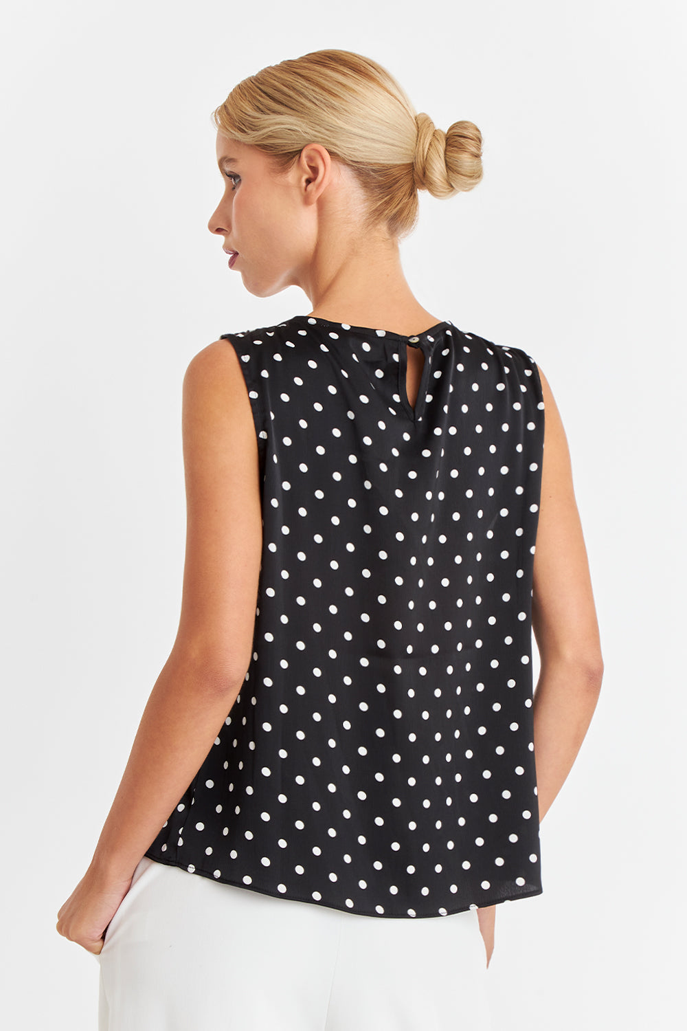 Blusa Puntos Negros