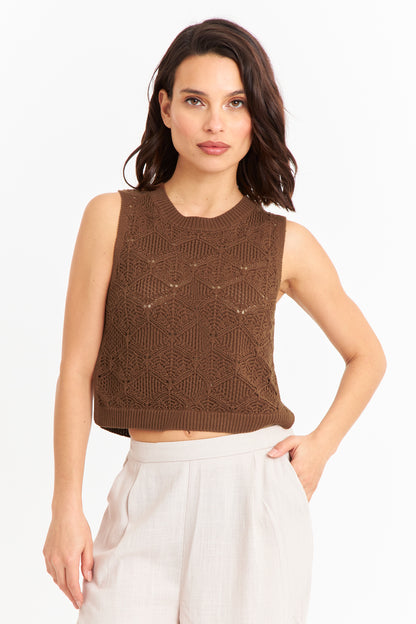 Polera Sin Mangas Tipo Crochet Café
