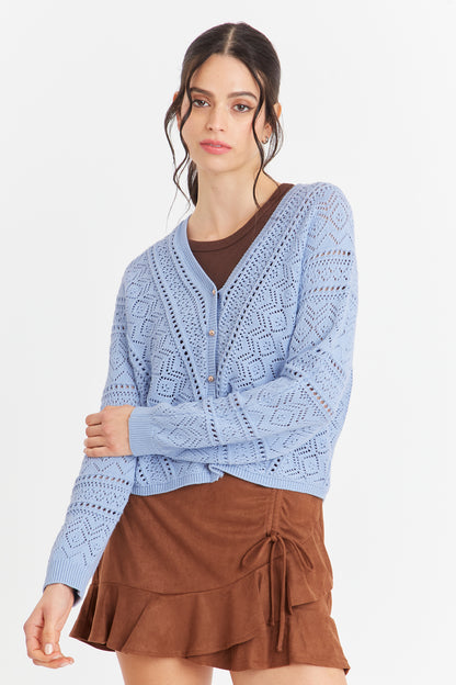 Cárdigan Tipo Crochet Botones Dorados Celeste