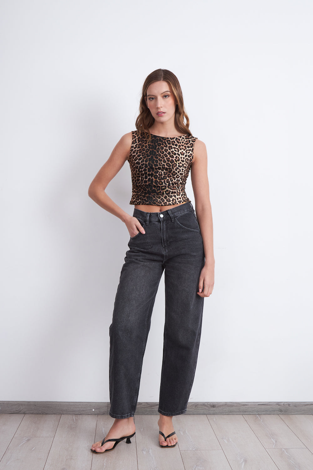 Polera Malla Sin Mangas Animal Print Café