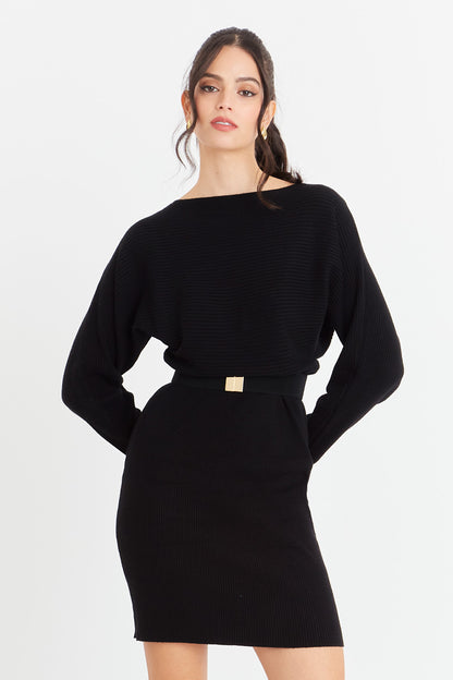 Vestido Acanalado Negro con Cinturón