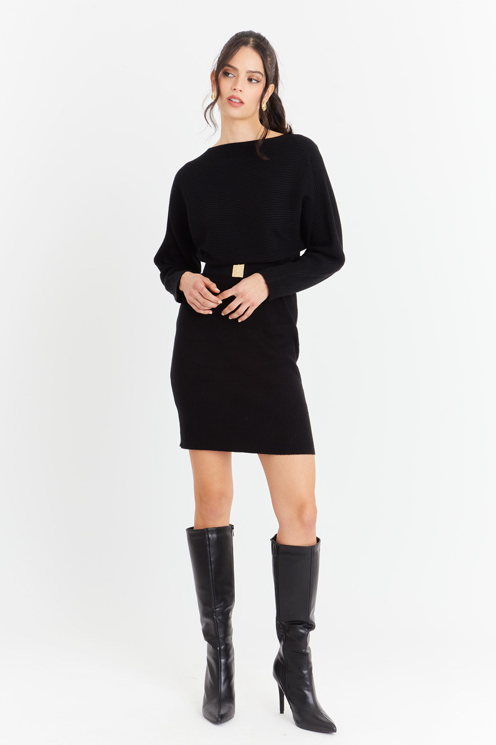 Vestido Acanalado Negro con Cinturón
