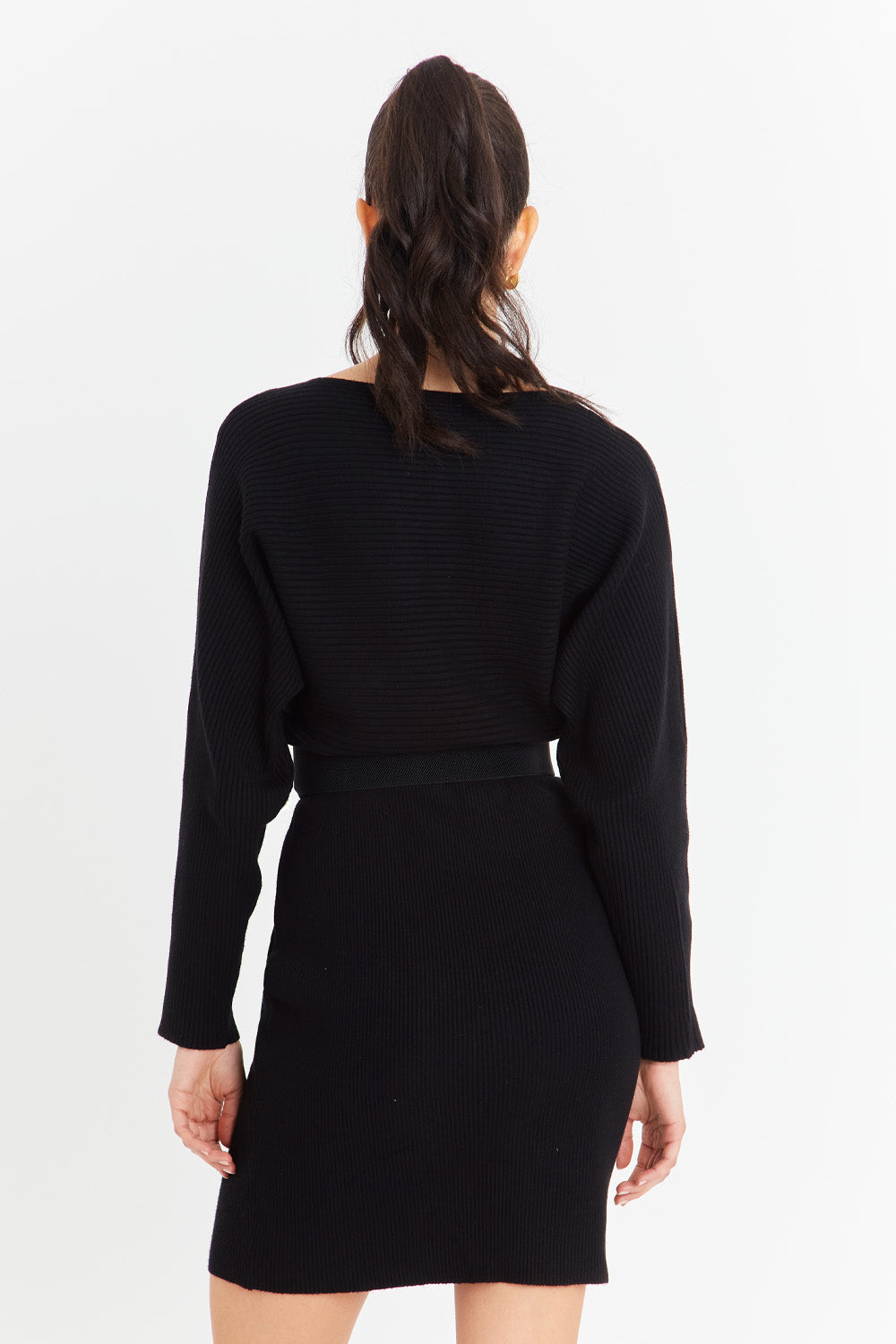 Vestido Acanalado Negro con Cinturón