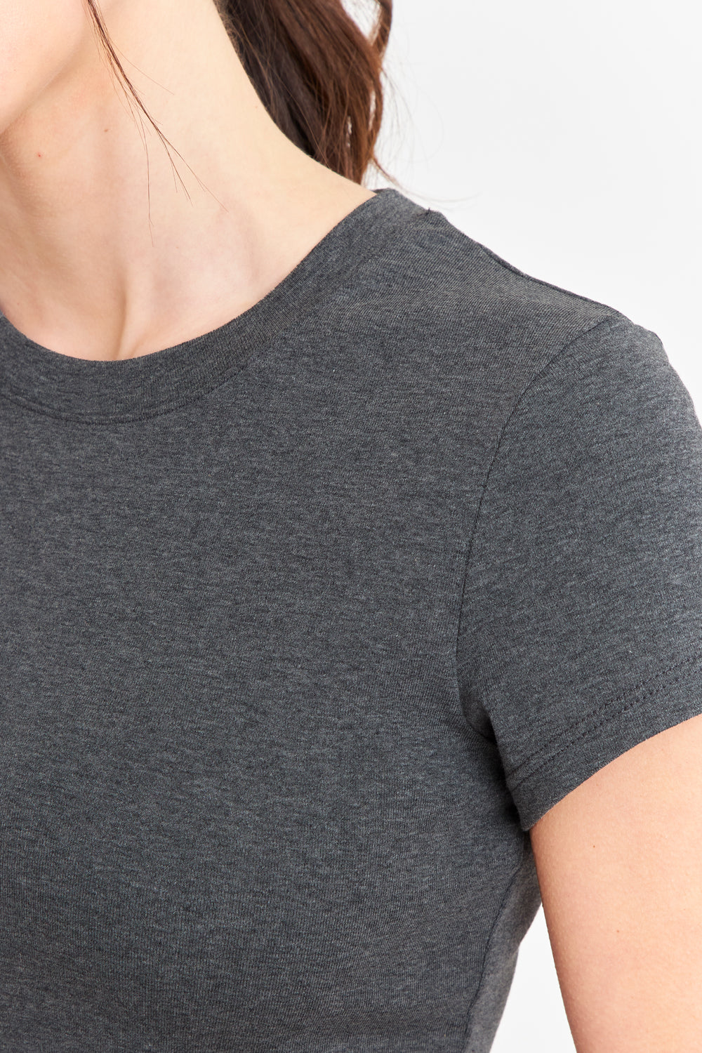 Polera Manga Corta Básica Gris Grafito