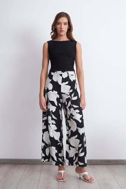 Pantalón Negro Flores Blancas